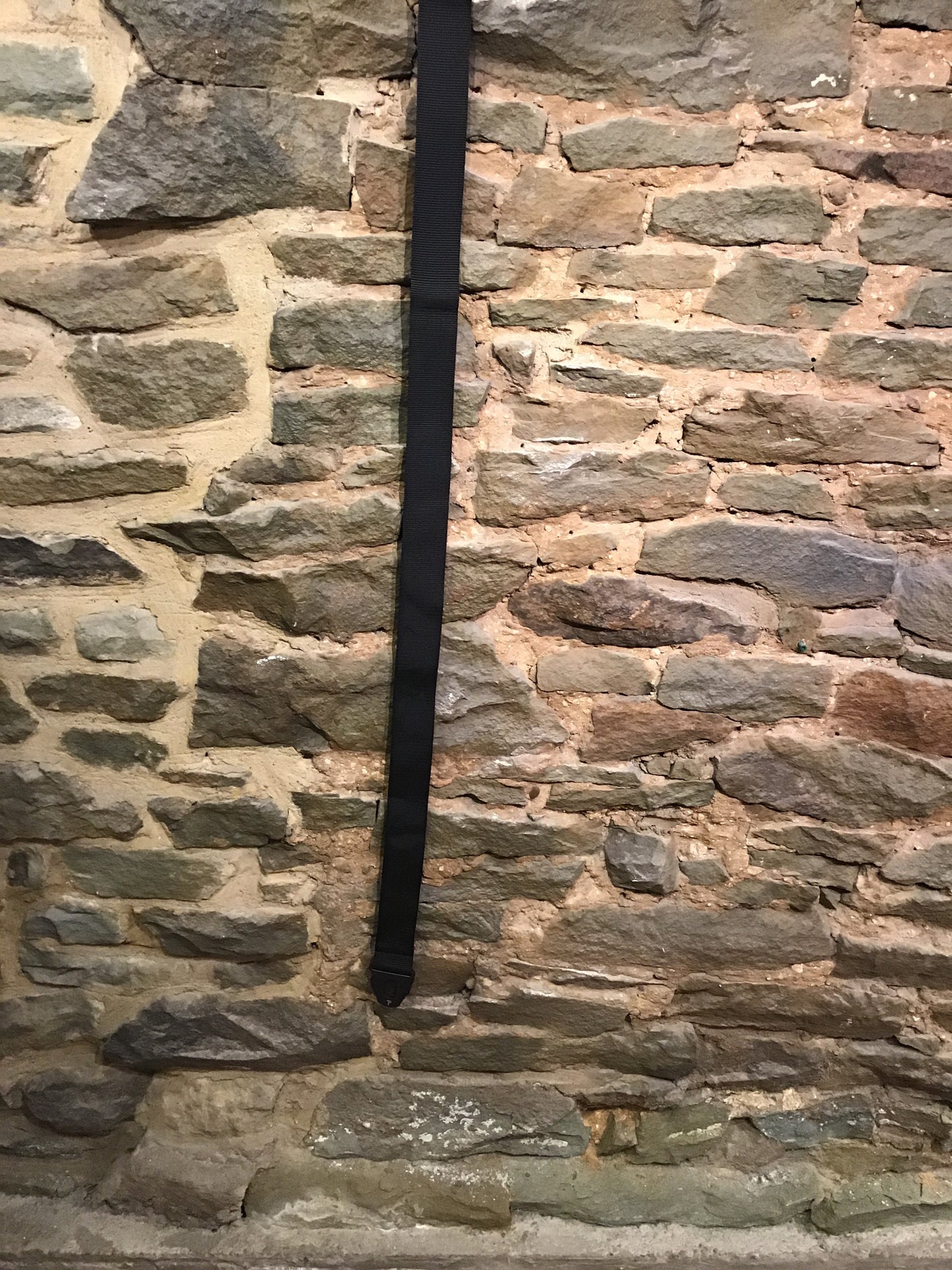 Perri’s Leathers 2” nylon Perri’s Lock guitar strap