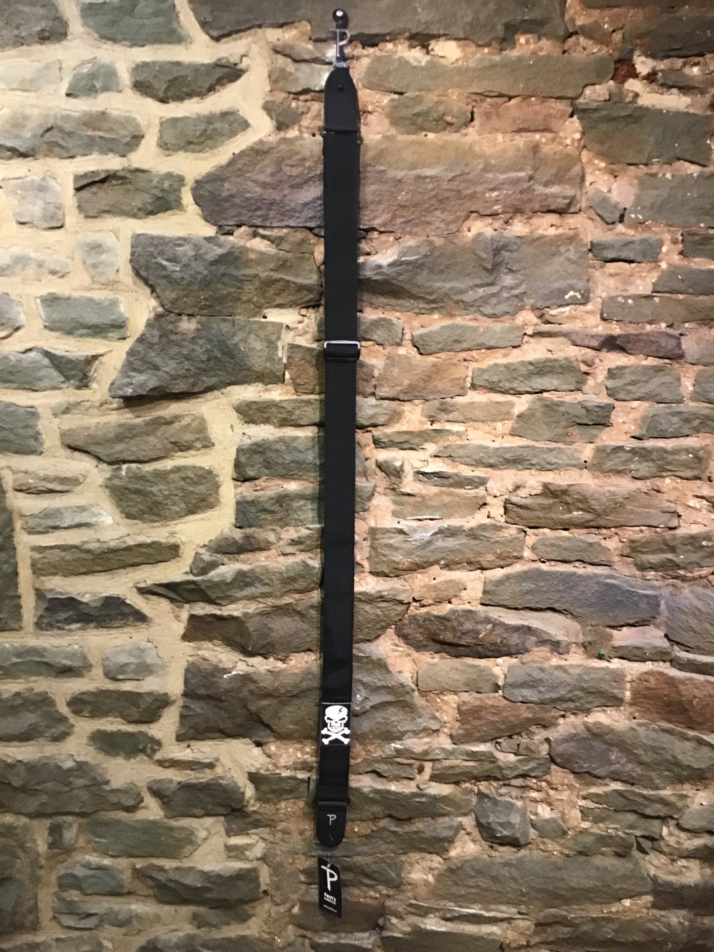 Perri’s Leathers 2” black nylon with skull patch guitar strap